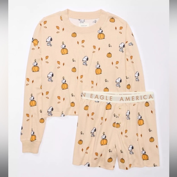 AE Peanuts Fall Plush PJ Set - Picture 1 of 7
